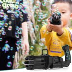 مسدس فقاعات صابون كهربائي للأطفال بتصميم مرح