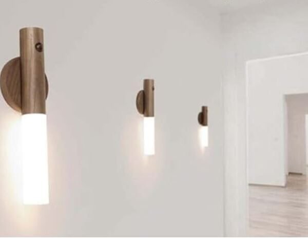 عرض قطعتين إضاءة LED ذكية USB بلون بني فاتح أنيق